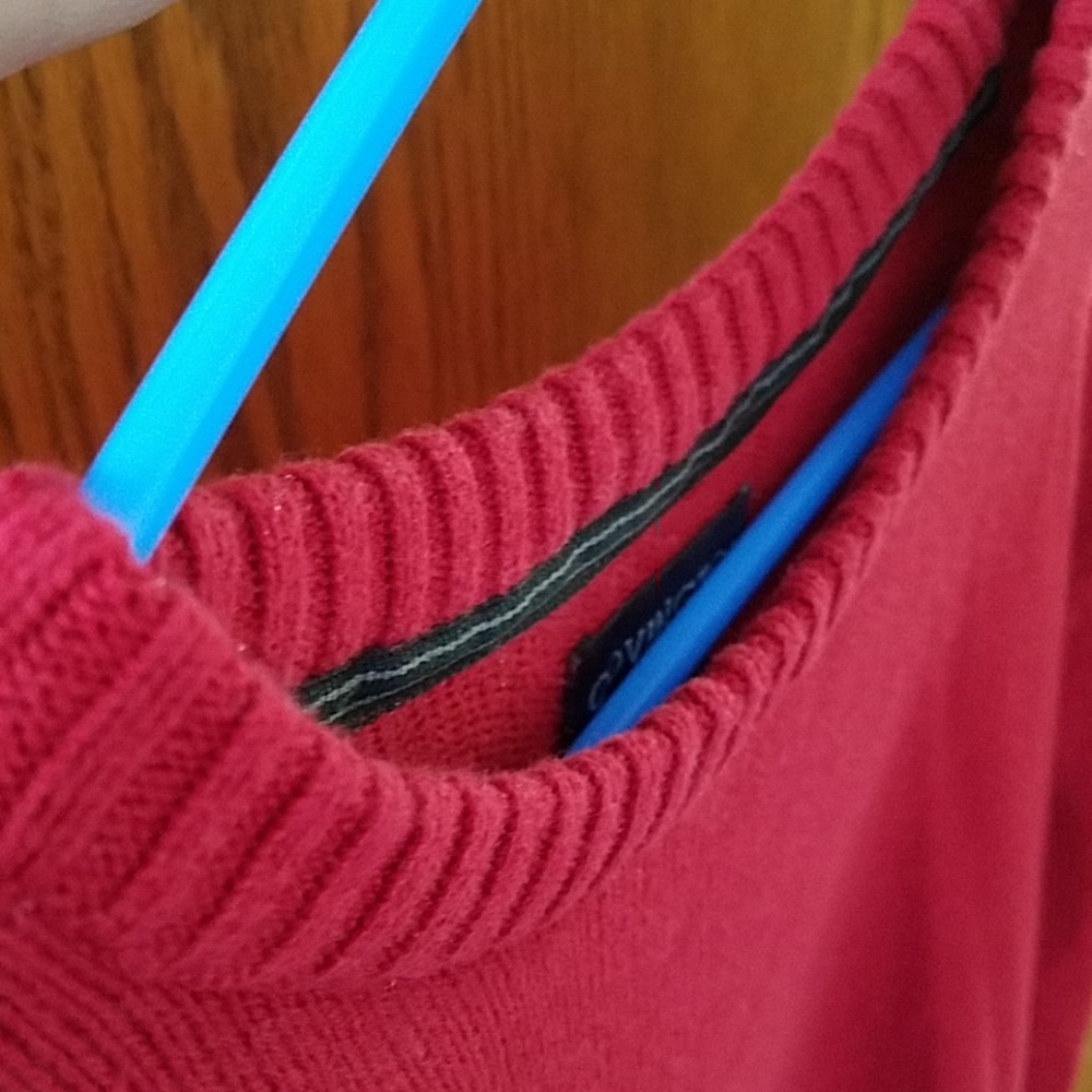 Sweater - Picture 4 of 7